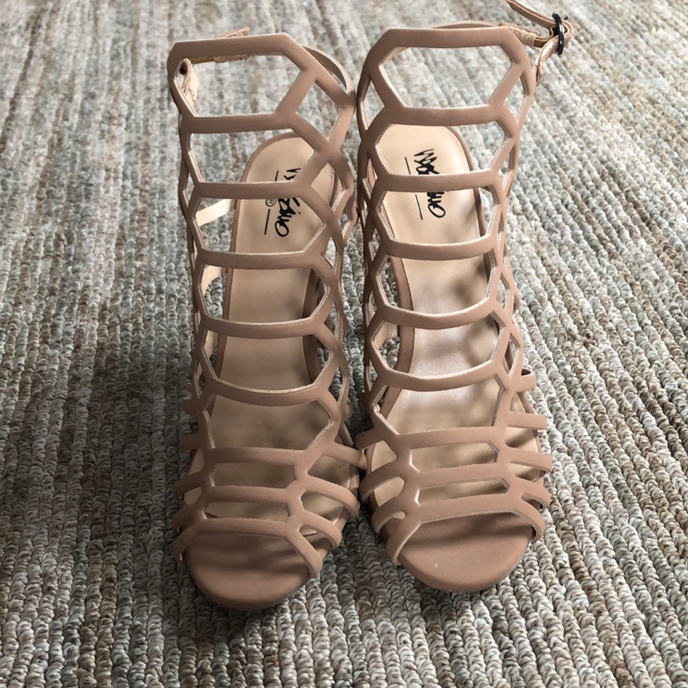 Heeled sandals